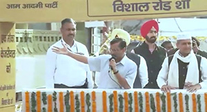 AAP leader and Delhi CM Arvind Kejriwal in Road Show in Solan on Nov 3, 2022