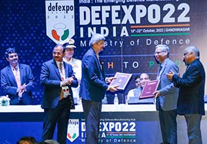 IIT Roorkee and DRDO MoU Signing Ceremony at Defence Expo 2022  