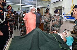 LG-J&K Manoj Sinha at Army hospital in Srinagar  