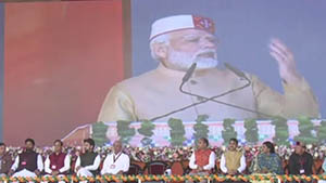 PM Narendra Modi being honoured at Chamba by Chief Minister Jai Ram Thakur on Oct 13, 2022