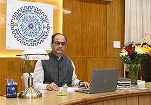 IIT Roorkee Director Prof KK Pant