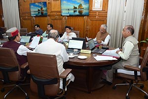 CM at cabinet meeting in Shimla on Sept 5