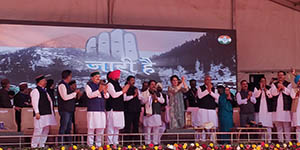 Priyanka Gandhi Vadra in Solan with Congress leaders 