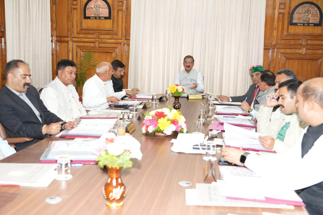 CMSukhuChairs Cabinet Meeting in Shimla