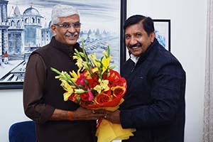 Dpty CM Agnihotri Meets Jal Shakti Minister in New Delhi 
