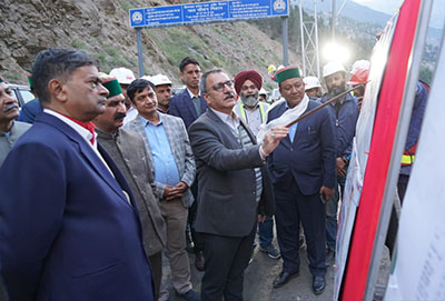 RK Singh and CM Sukhu in Kinnaur 