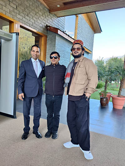 Nakul-Vishal_Bollywood_Baragarh_Manali_himbuMail