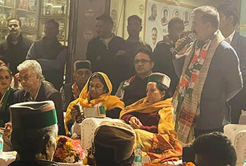 Congress leaders CM Sukhu, Pratibha Singh, Asha  Kumari, Harish Janartha 