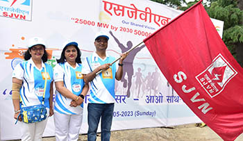 SJVN CMD Flags off Mini-Marathon in Shimla 