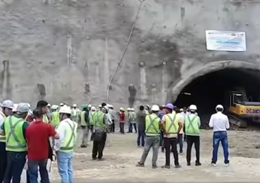 NHAI officials at Dhalli tunnel 