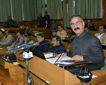 CM Sukhu presenting HP Budget 2023-24