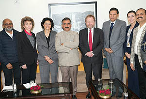 CM Sukhu with world Bank team 