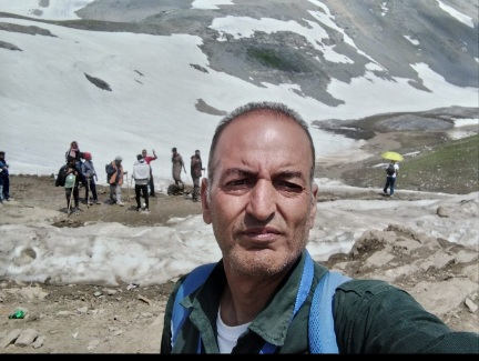 Deepak Banchta enroute to Amarnath Cave 