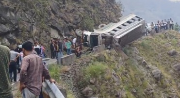 View of hrtc bus road accident in Giltari in Jubbal Area 