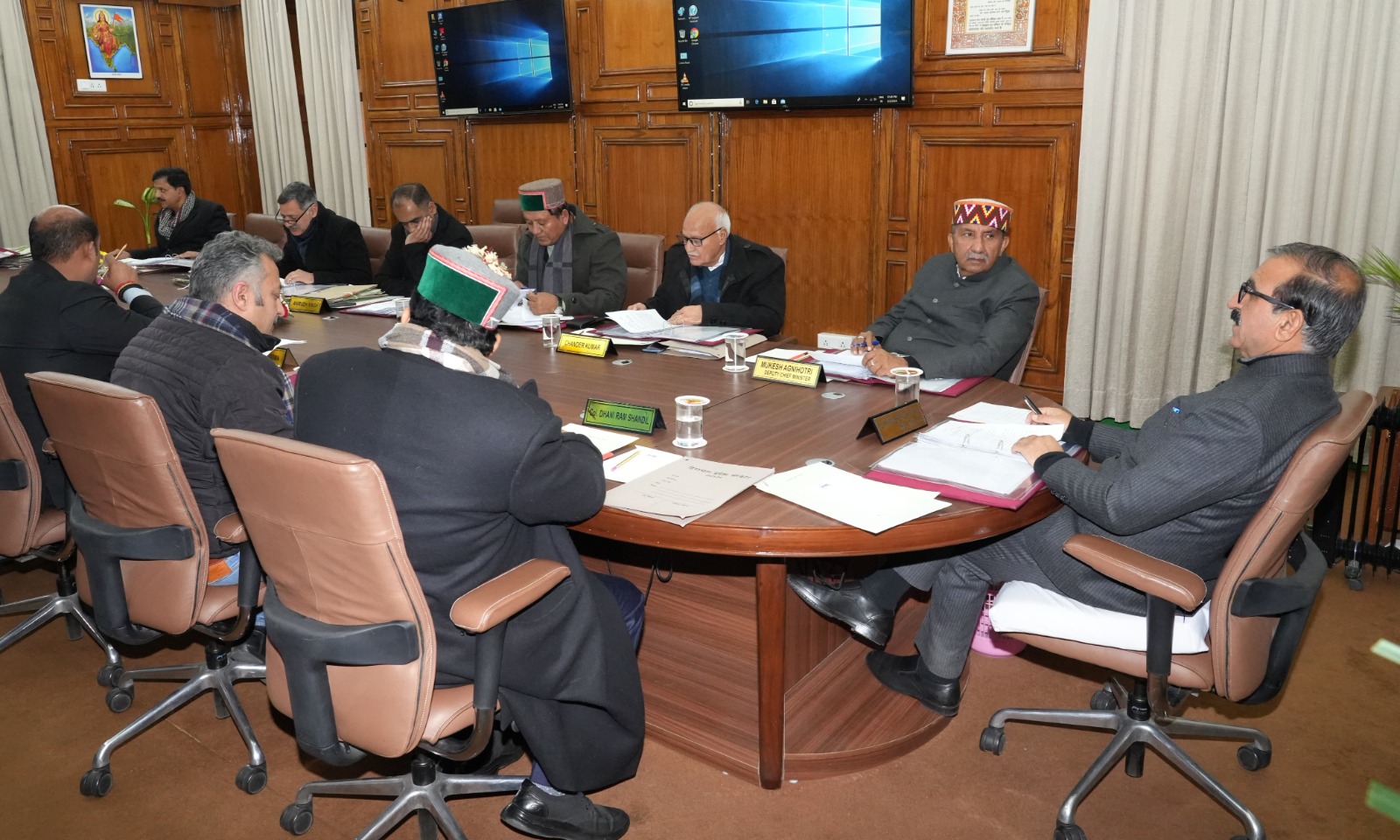 CMSukhu InCabinet meeting in Shimla today