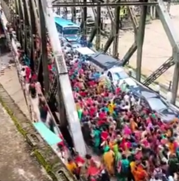 Protest in Simli town in Karnprayag Uttarakhand 