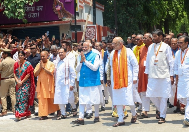 PM.MODI in Kashi 