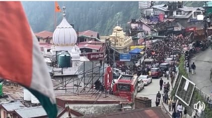 Hindas outfits stage Protest against "illegal mosque at Sanjauli in Shimla 