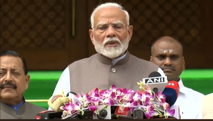 PM Adressing Media in New Delhi 