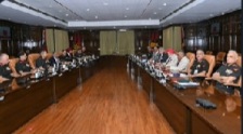 Former Army Chiefs Join Hands with COAS General Dwivedi at Chiefs Chintan at Manakshaw Centre for Shaping  Future Force 