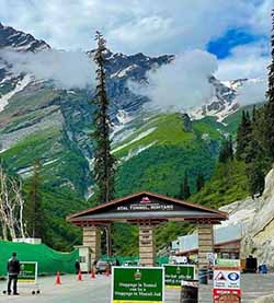 Kullu-Manali Atal Tunnel Rohtang Pass