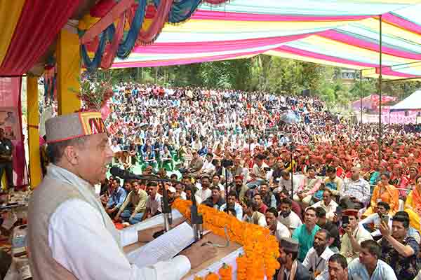 CM Jai Ram Thakur at Sainj in Kullu on May 7, 2022