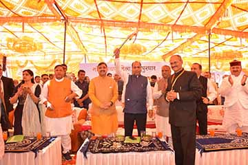 CM Jai Ram Thakur, Dr Bindal, Suresh Kashyap, Sukh Ram, Balbir Verma in Sirmaur