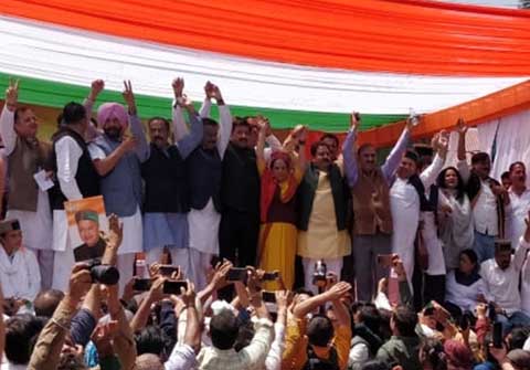 Congress Leaders in Shimla Show Unity