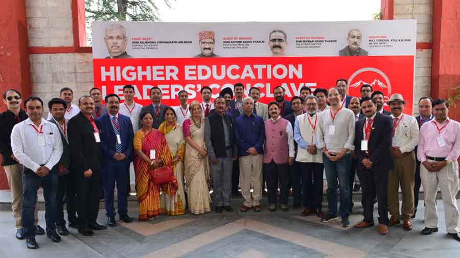 Delegates at Conclave on higher education with Guv of Himachal on May 7, 2022