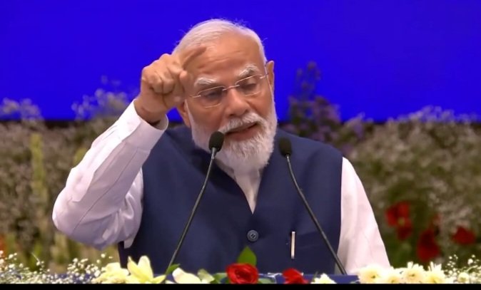 PMModiLongestServingPMHimbuMail