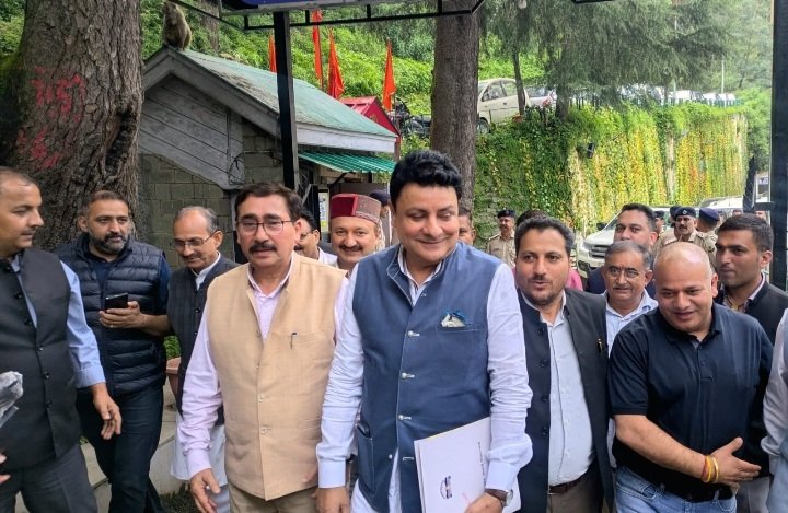 BJPMLASudhirSharmaInShimlaVigiOffice