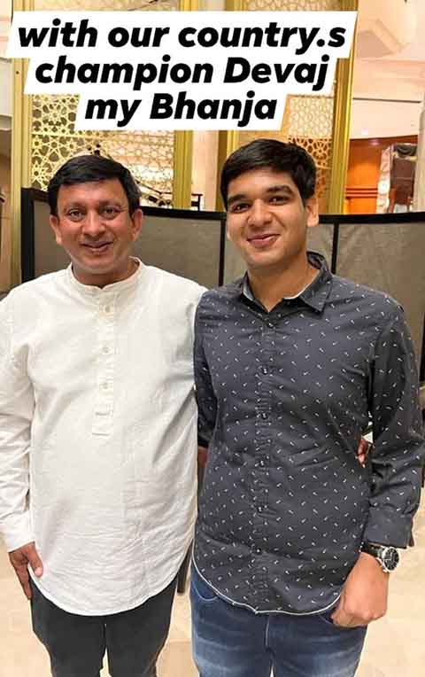 Nakul Khullar with Devaj, winner of ISEF award 