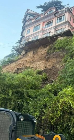 House in danger in Shimla 