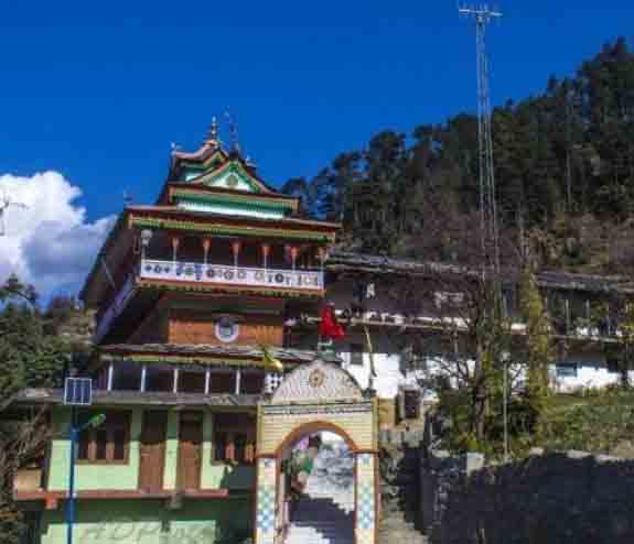 Shringa Rishi Temple Banjar 