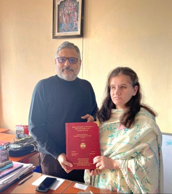 ECI Ambassador Muskan Negi with her PhD Guide