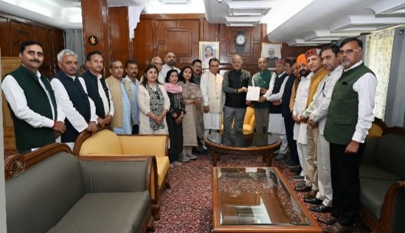 BJPDelegationWithHPGuvGuptaInShimla