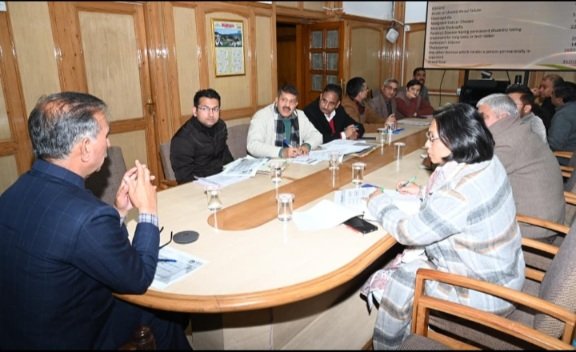 HPCMchairingHimcareMeetingInShimla