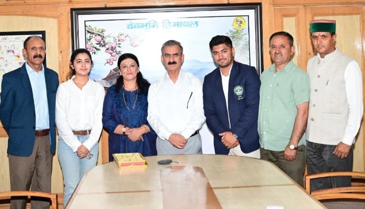 SauravSumanMedalistWithCMSukhu